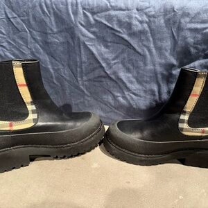 Burberry Black Leather Boots